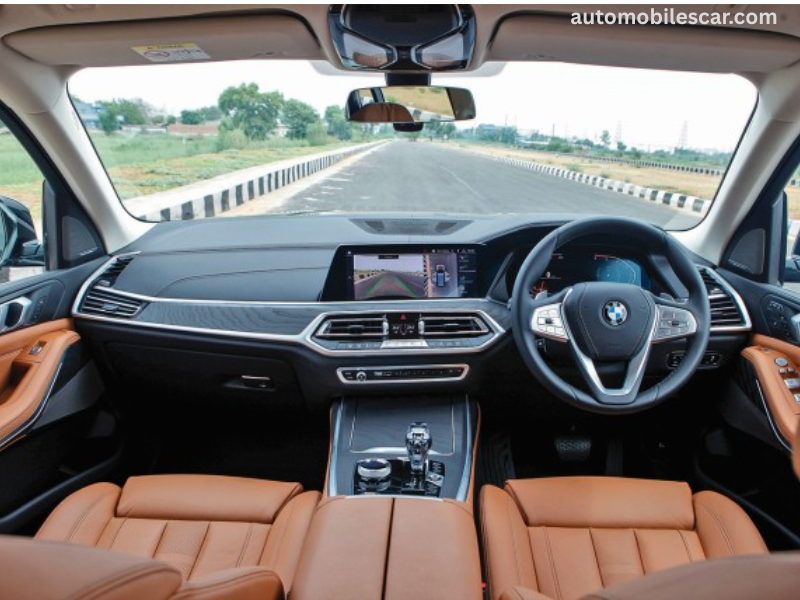 BMW X7 boot space with third row seats folded
