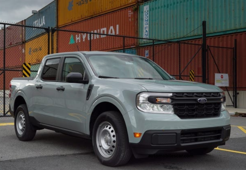 Ford Maverick 2026 cargo bed with utility storage space