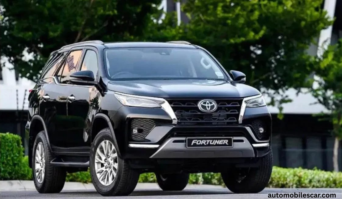 Toyota Fortuner 2026 new look front view