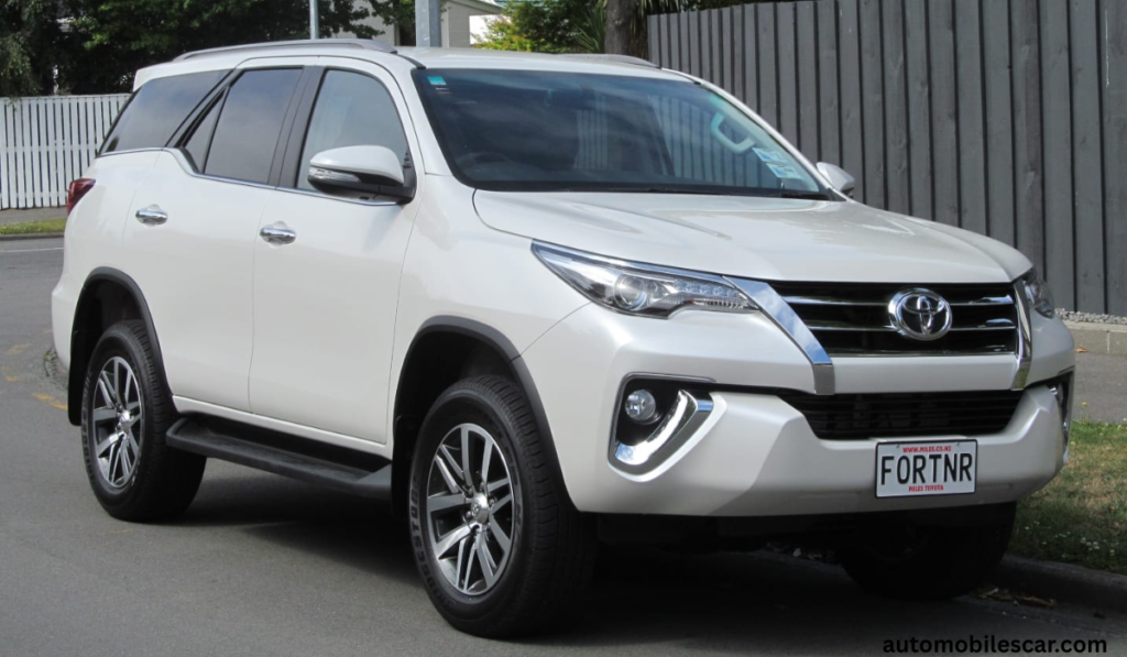 Upcoming Toyota Fortuner 2026 side view with alloy wheels