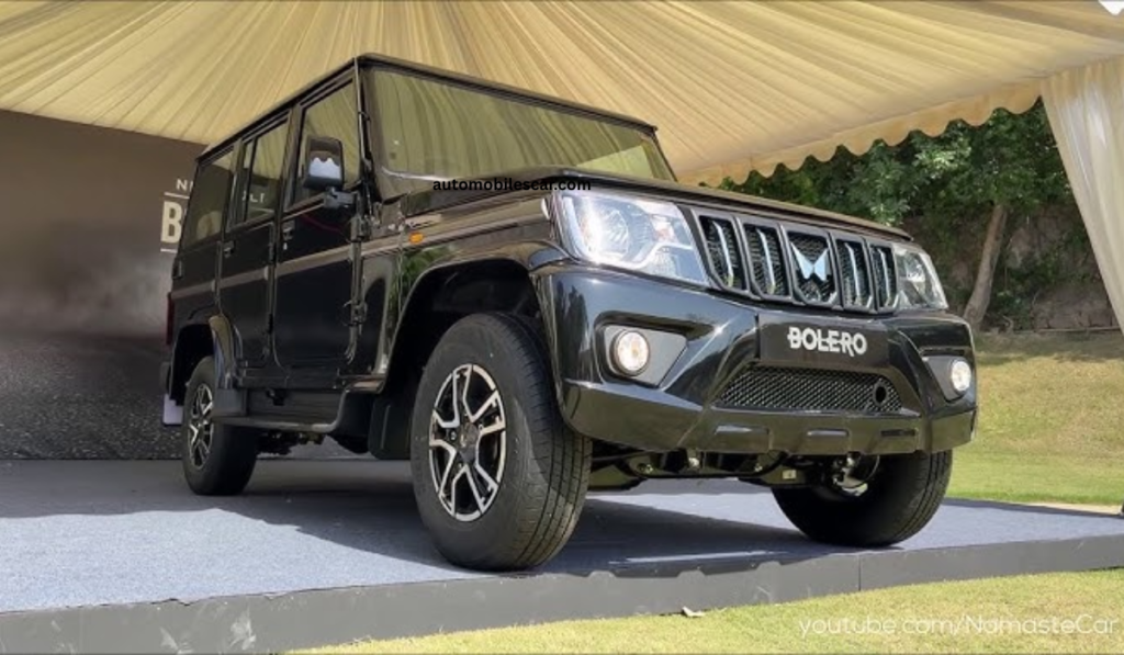 Mahindra Bolero B8 2026 SUV का फ्रंट लुक 2523cc इंजन और मजबूत डिजाइन के साथ