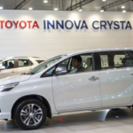 Toyota Innova car 2026 फ्रंट लुक – प्रीमियम MPV डिजाइन