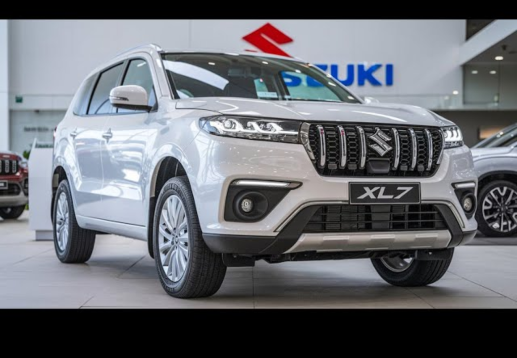 Maruti XL7 2026 नई 7-सीटर MPV का फ्रंट व्यू, 1.5L पेट्रोल इंजन और 20 km/l माइलेज के साथ