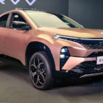 Tata Curvv EV price का प्रीमियम फ्रंट डिजाइन, LED लाइट्स और स्टाइलिश इलेक्ट्रिक SUV लुक